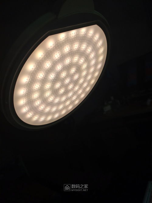 欧普照明 opple mt hy03t 210型16瓦5200毫安充插两用台灯真不错